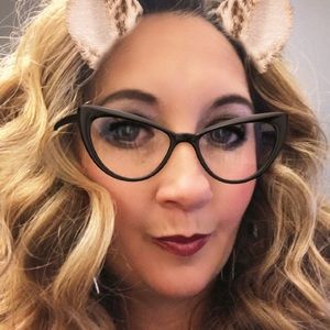 Meet your Posher, Diana